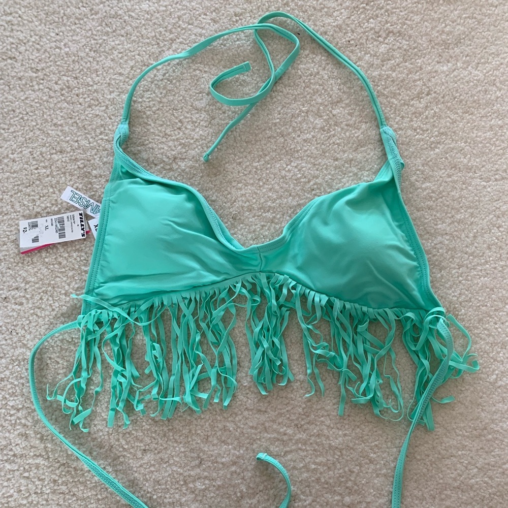 Tilly’s bikini top XL
